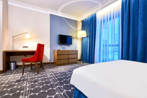 RADISSON BLU HOTEL KYIV PODIL